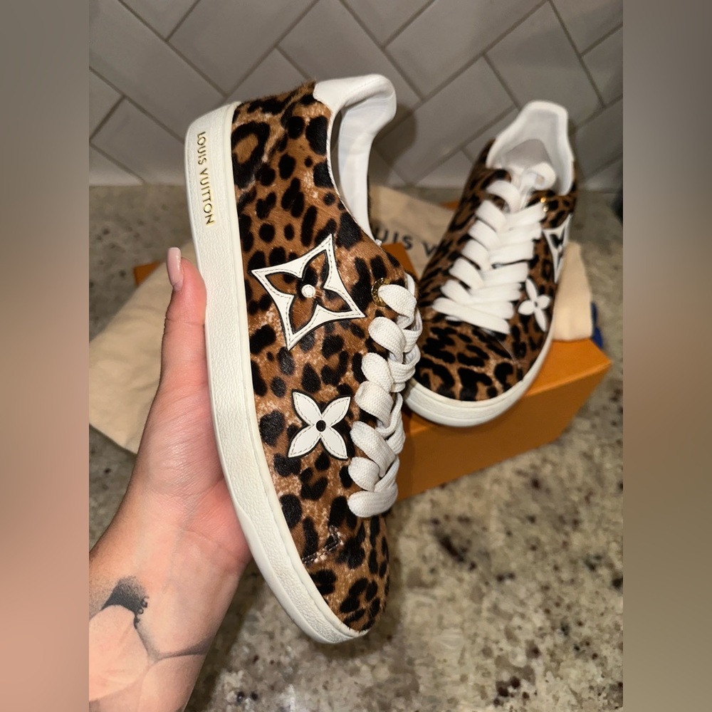 Louis Vuitton Women’s Leopard FrontRow Sneakers